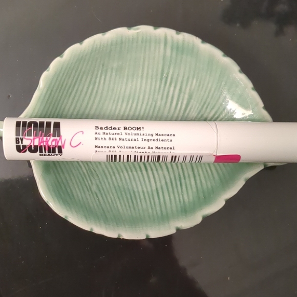 NWT Mascara - Picture 1 of 3